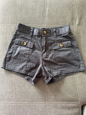 Vintage Vuori Women’s Gray Cargo Pocket Shorts Size Small